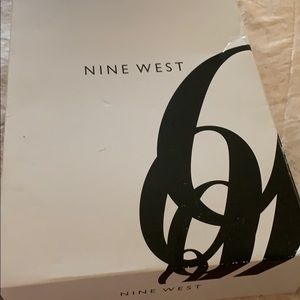 INE WEST Women's NIHARI Suede